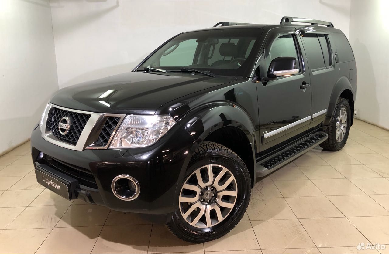 Nissan Pathfinder `2011