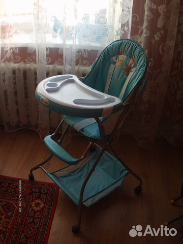 Стульчик для кормления ребенка Стульчик для кормления ребенка