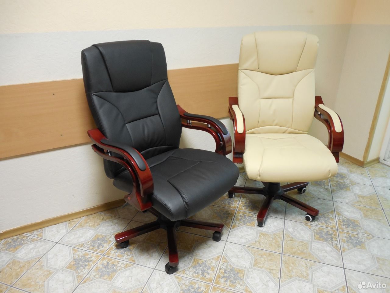 Компьютерное кресло Calviano Manager с массажем для руководителя