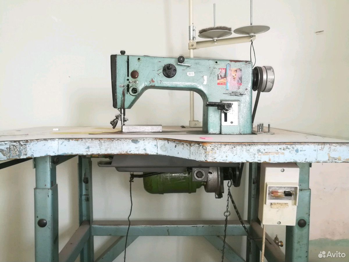 Промышленная швейная машина 1022 класса