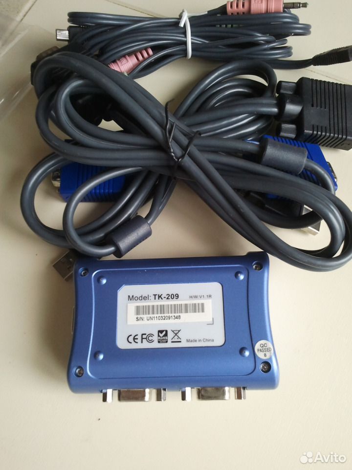 Тк 209. Переключатель KVM 205k. KVM Switch TRENDNET tk-209. Блок KVM Volvo. Переключатель KVM TRENDNET 205-K фото.