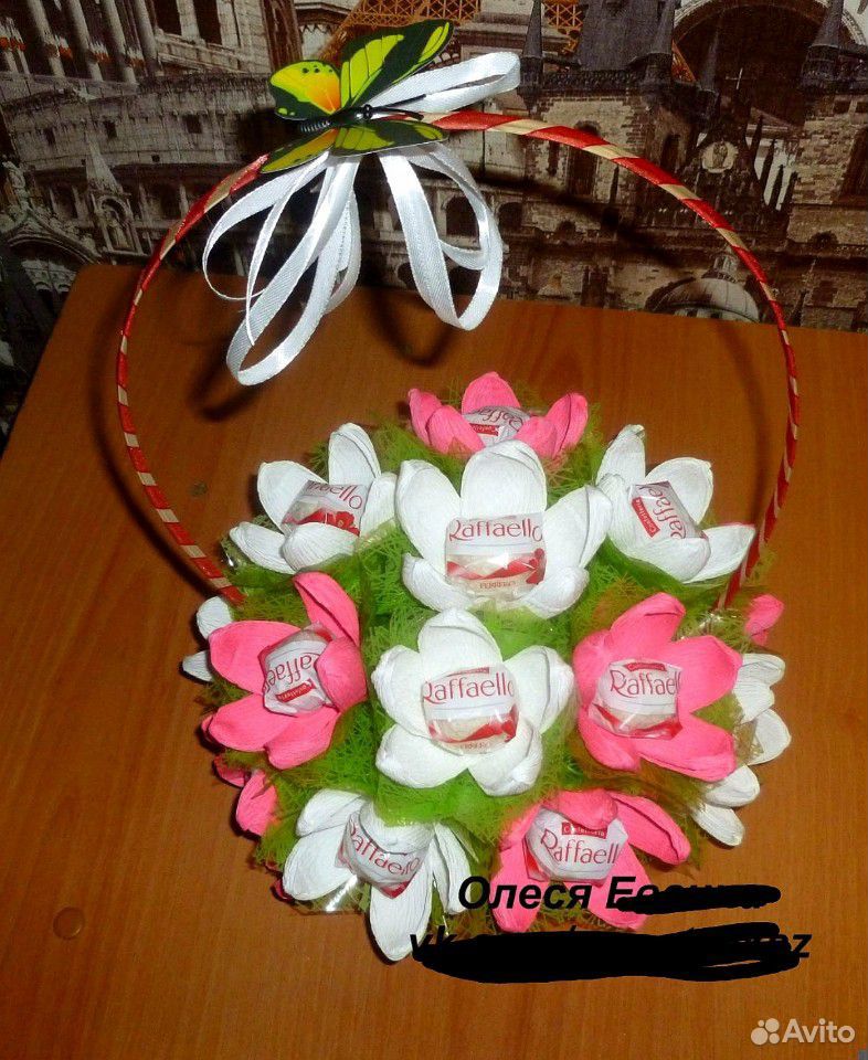 Корзины с цветами из конфет купить на Зозу.ру - фотография № 4