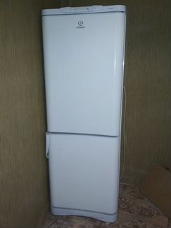 Холодильник indesit б/у