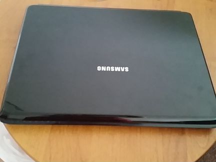 Продам нооубук SAMSUNG R - 510 с дисководом