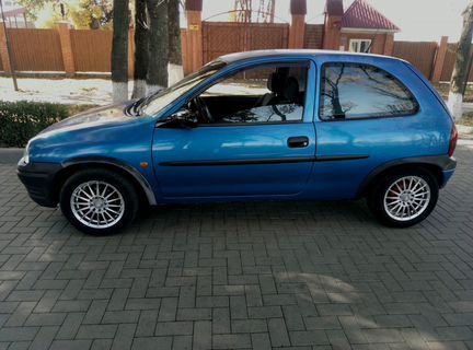 Opel Corsa 1.0 МТ, 1998, 240 000 км