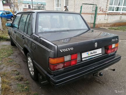 Volvo 740 2.3 МТ, 1988, битый, 465 000 км