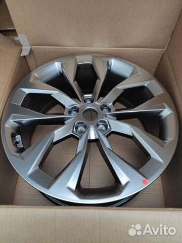 Оригинальные новые литые диски R20 Sorento MQ4