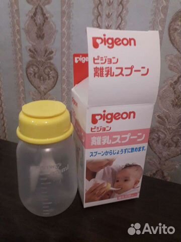 Бутылочка с ложкой Pigeon