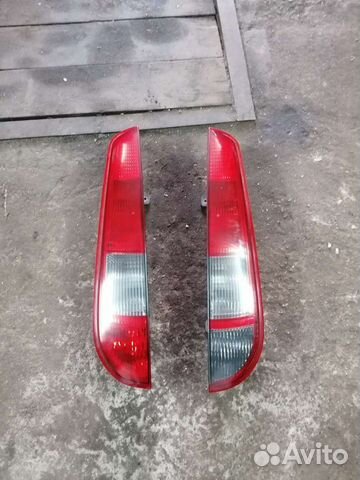 Задние фонари Форд Фокус 2 универсал и C-MAX