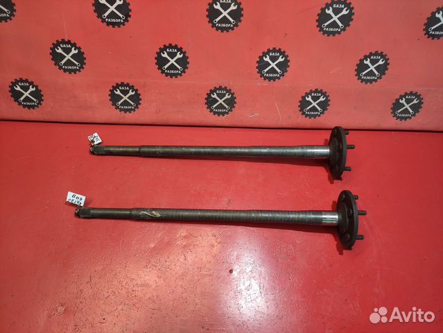 Полуось задняя Jeep Cherokee XJ Chrysler 8.25