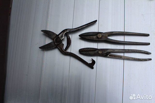 Старинные инструменты с клеймом