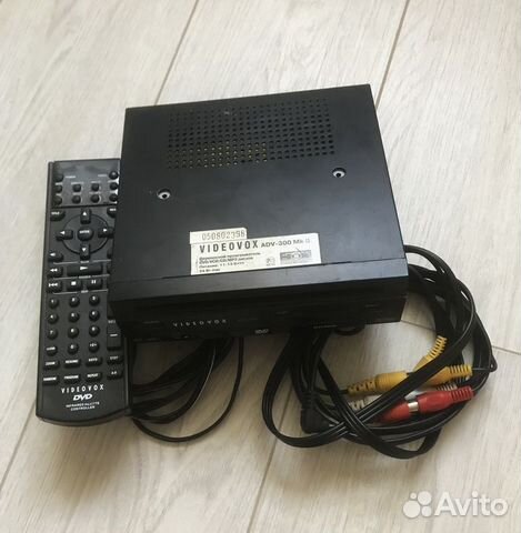 Переносной проигрыватель DVD