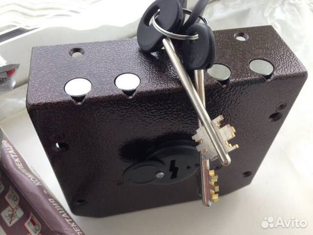 Замки разные цены уточняйте