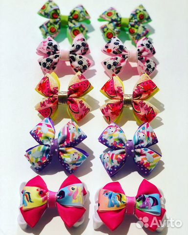 Бантики яркие повседневные