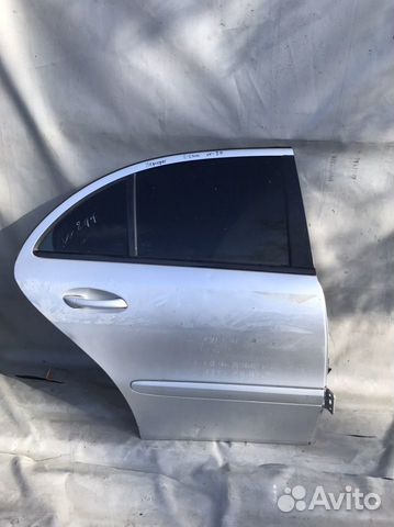 Дверь задняя правая Mercedes-Benz W211