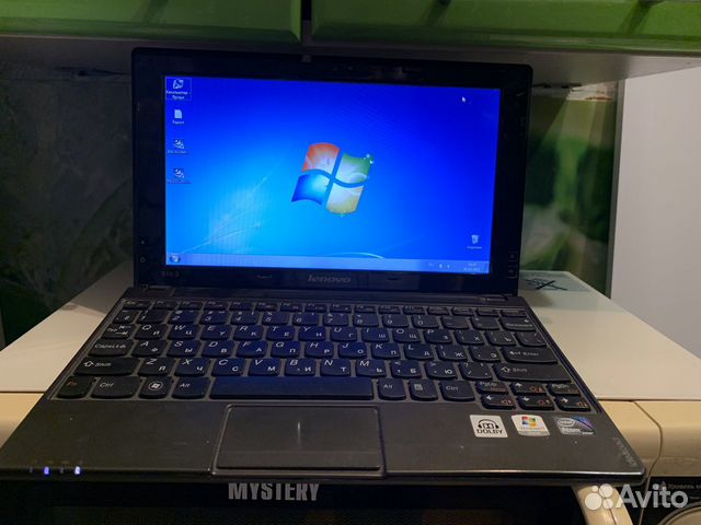 Продам на запчасти ноутбук Lenova