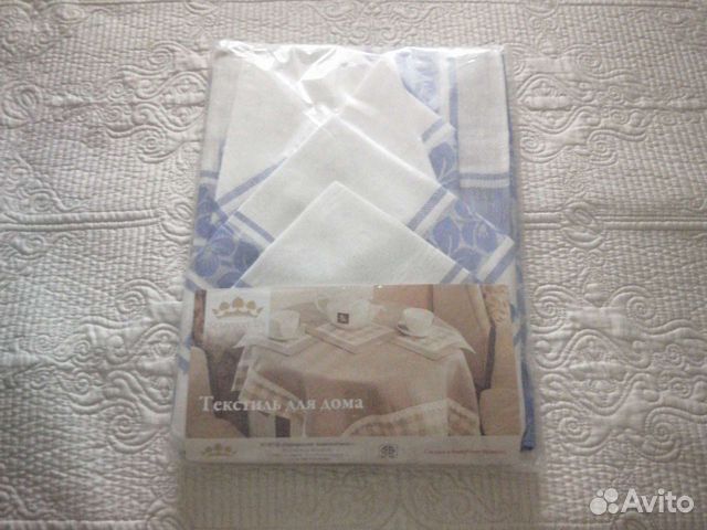 Скатерть льняная с салфетками