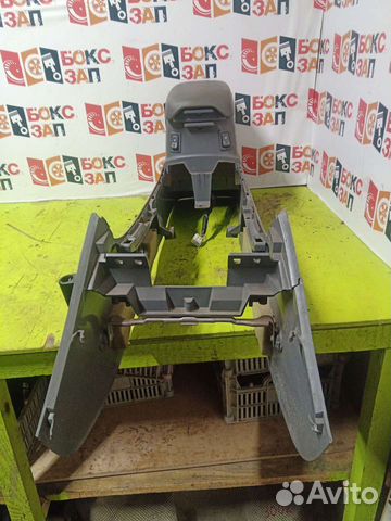 Подлокотник центральной консоли mazda 6 GG