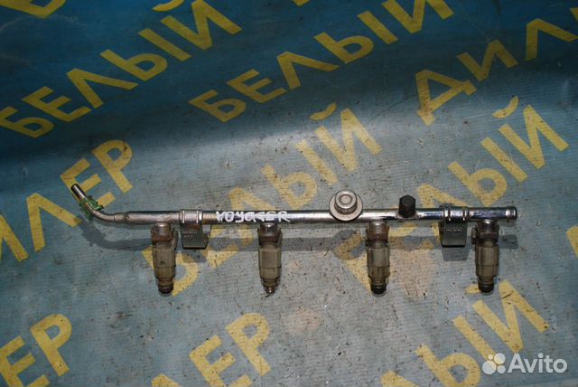 Рейка топливная (рампа) Chrysler Voyager 4