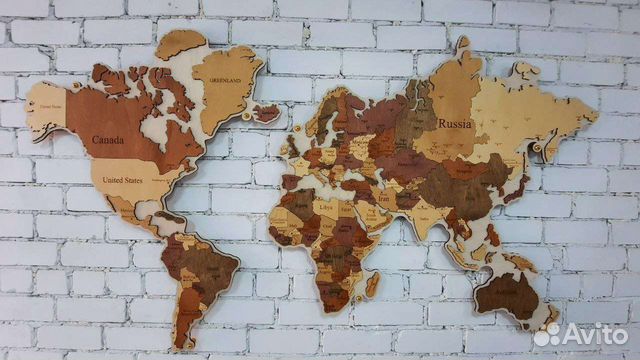 Карта мира из дерева