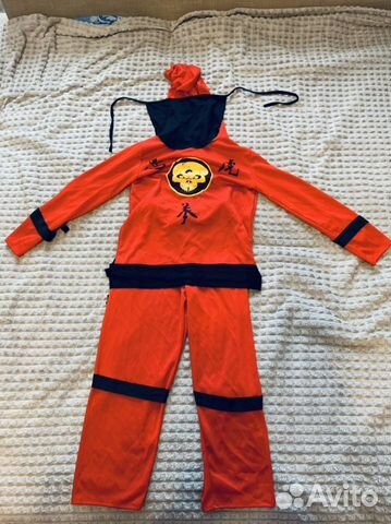 Костюм карнавальный