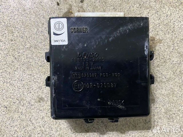 Блок управления парктрониками toyota camry 30