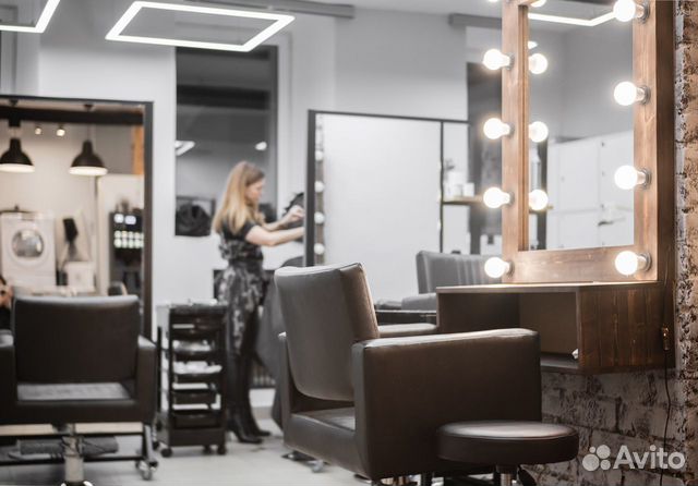 Аренда места визажиста / бровиста