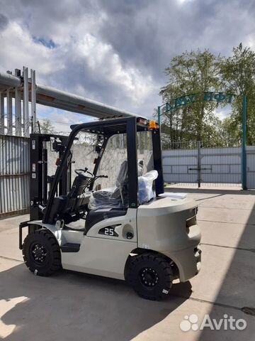 Вилочный погрузчик TFN CPCD30-RW10, 2022