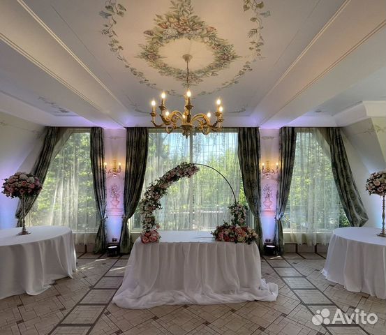 

Коттедж 500 м² на участке 10 сот.