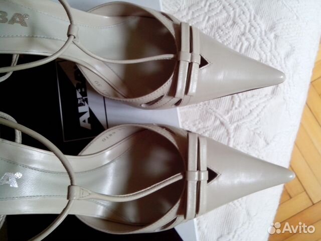 Новые открытые женские туфли, Италия р-р 39 Новые открытые женские туфли, Италия р-р 39