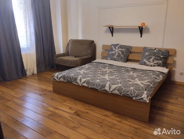 

1-к. квартира, 60 м², 2/12 эт.