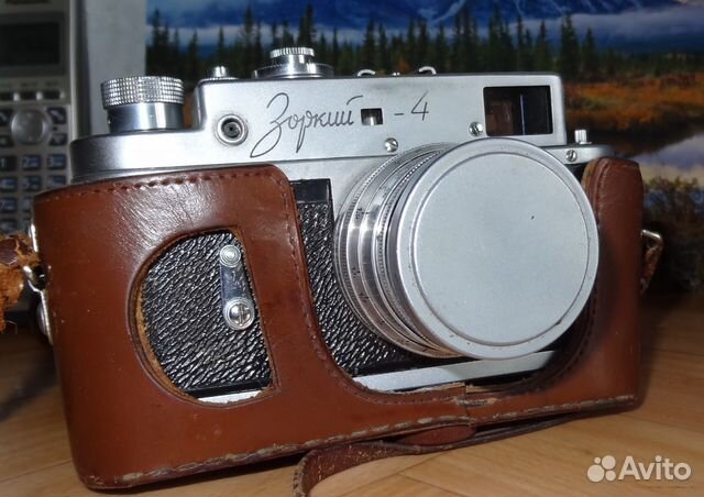 Фотоаппарат Зоркий 4 с объективом Юпитер 8 Фотоаппарат Зоркий 4 с объективом Юпитер 8