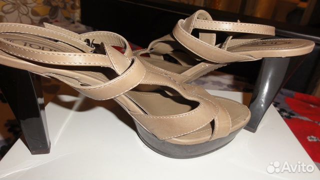 Босоножки tods кожаные