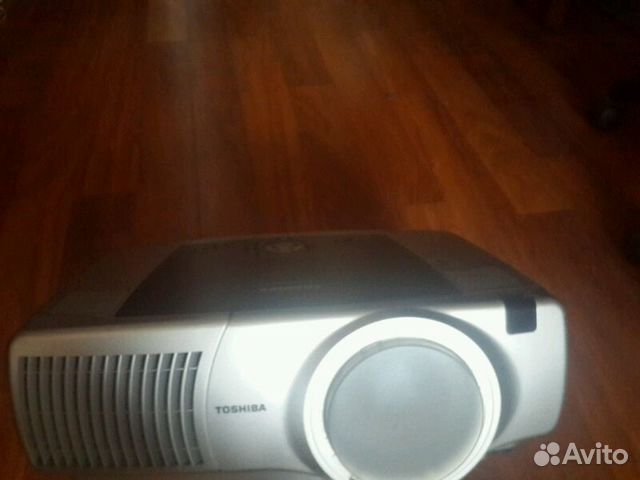 Стационарный проектор Toshiba TLP-X4500