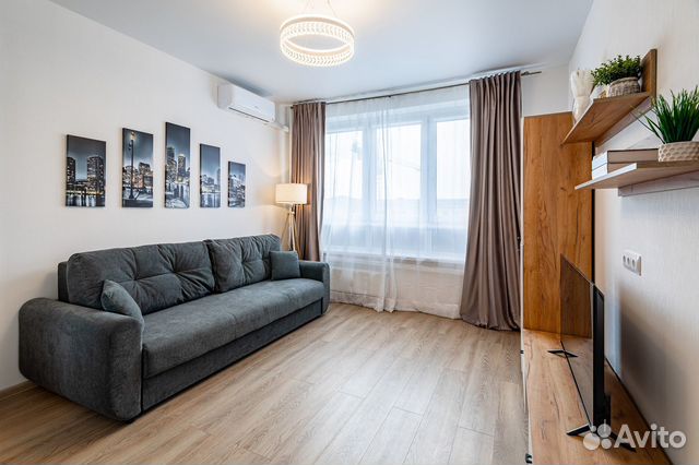 

1-к. квартира, 40 м², 4/15 эт.