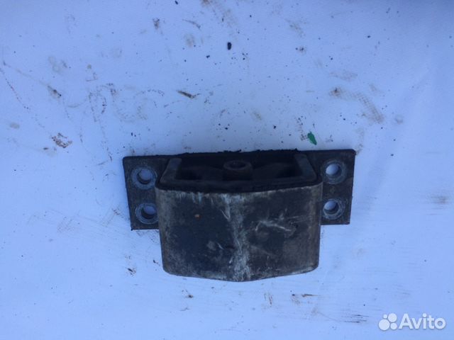 Подушка АКПП infiniti FX35 G35 M35 Подушка АКПП infiniti FX35 G35 M35