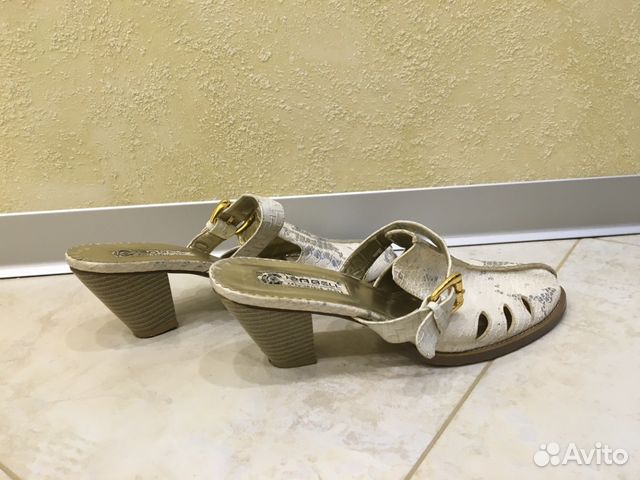 Туфли женские Туфли женские