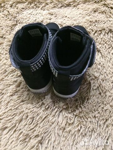 Кроссовки adidas Кроссовки adidas