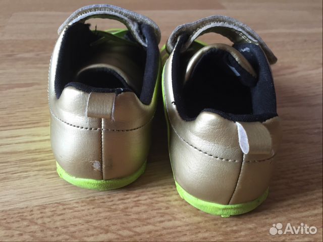 Продам бутсы р-р 25 Продам бутсы р-р 25