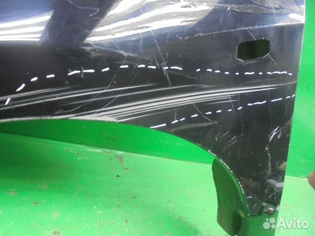 Крыло переднее левое Nissan Tiida C11 04-14 г Крыло переднее левое Nissan Tiida C11 04-14 г