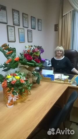 Директор (управляющий,заведующий)