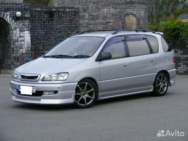 Решетка радиатора G-square Toyota Ipsum 1015 Решетка радиатора G-square Toyota Ipsum 1015