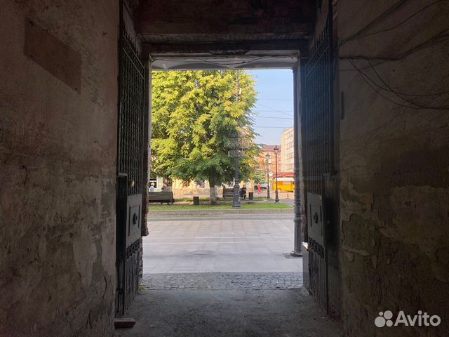

1-к. квартира, 60 м², 1/2 эт.