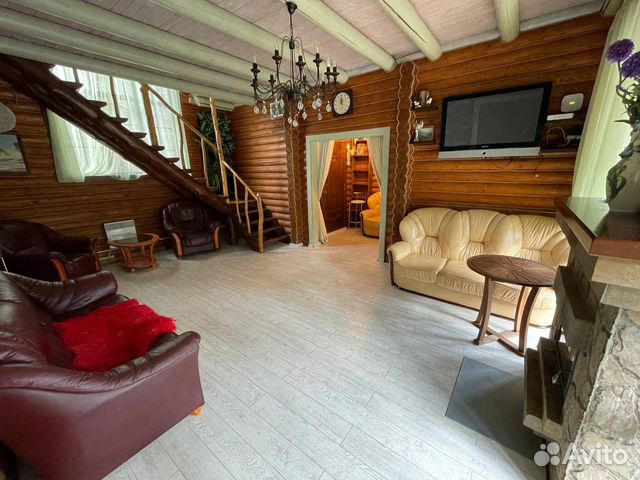

3-к. коттедж, 180 м²