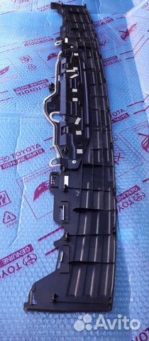 Накладка бампера Toyota Land Cruiser Prado 150 Накладка бампера Toyota Land Cruiser Prado 150