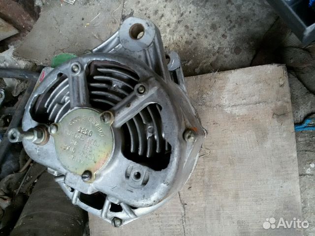 Генератор напряжение 28В 30А.Новый. СССР