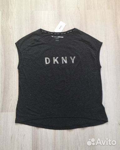 Футболка dkny оригинал новая Футболка dkny оригинал новая