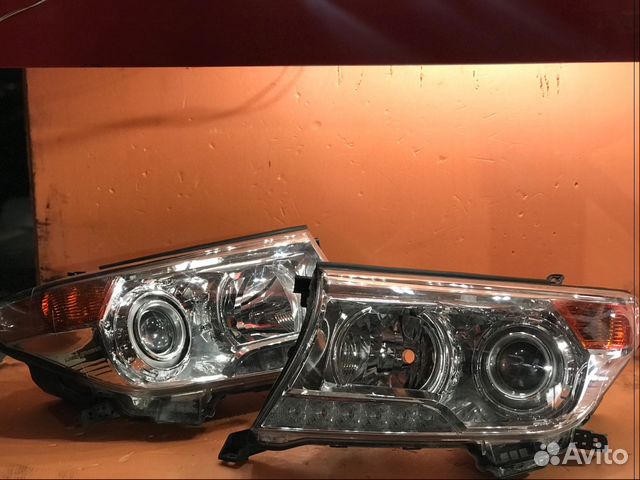 Фары Toyota land Cruiser 200 ксенон 2012-2015г Фары Toyota land Cruiser 200 ксенон 2012-2015г