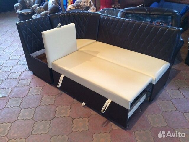 Кухонный угловой диван, со спальным местом