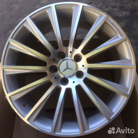 Комплект дисков R19 на Mercedes w212 w221 Мерседес Комплект дисков R19 на Mercedes w212 w221 Мерседес